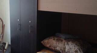 Хостел Alliance Красноярск Спальное место на двухъярусной кровати в общем номере для мужчин и женщин-1